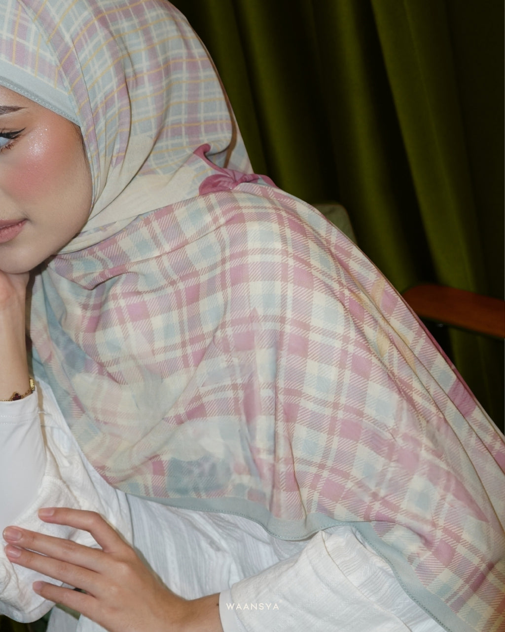 VINTAGE BLOOM PRINTED CHIFFON SHAWL IN BLUSH