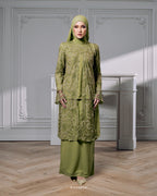IZARA KURUNG IN GOLDEN MOSS