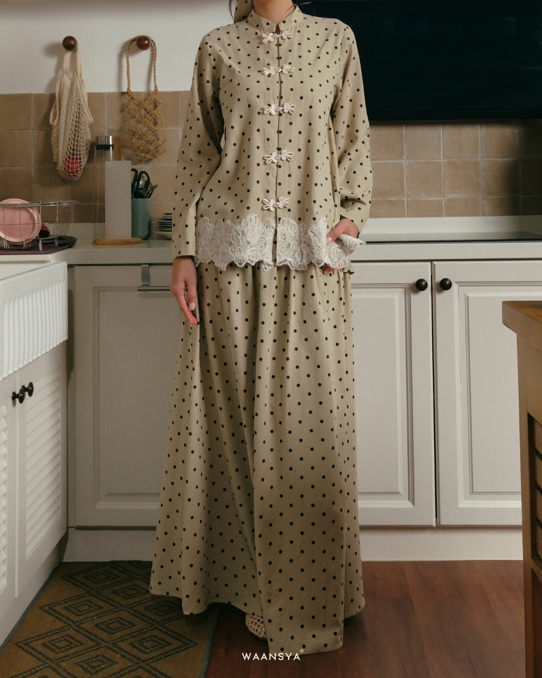 MADELEINE POLKA DOTS IN TEA GREEN
