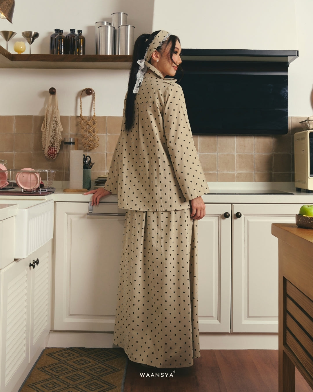 MADELEINE POLKA DOTS IN TEA GREEN