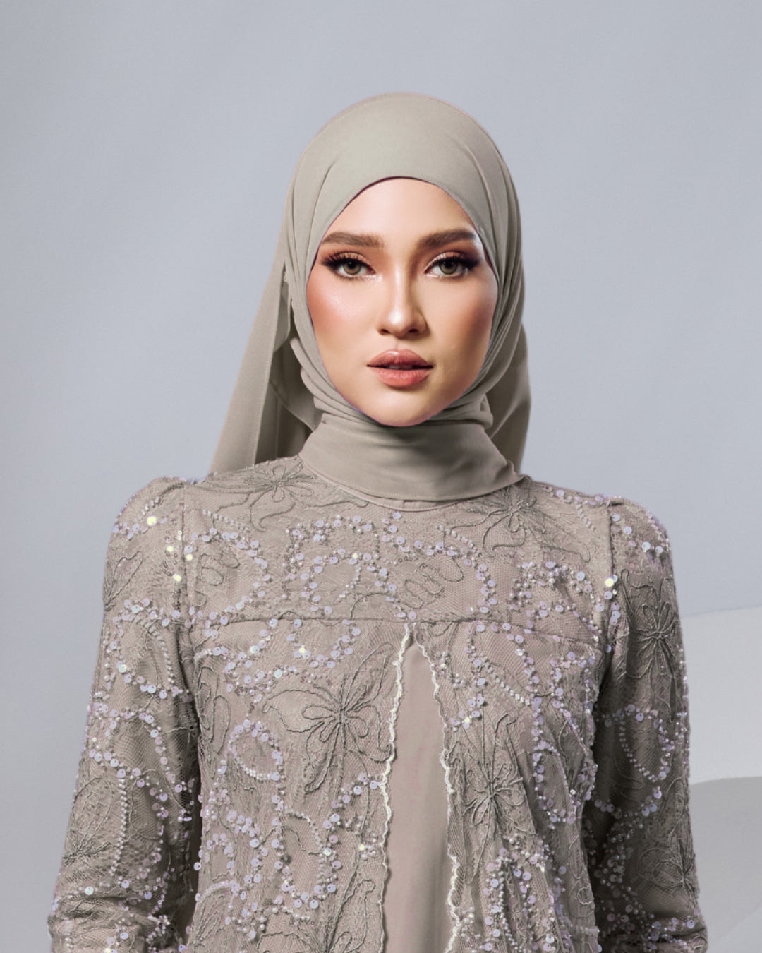 BASIC CHIFFON SHAWL IN WARM GREY
