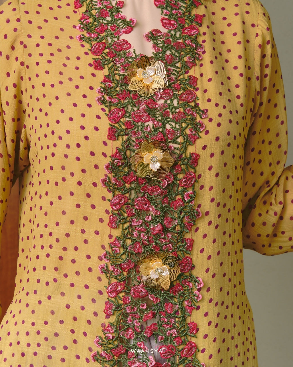 MELATI BROOCH 1 PC