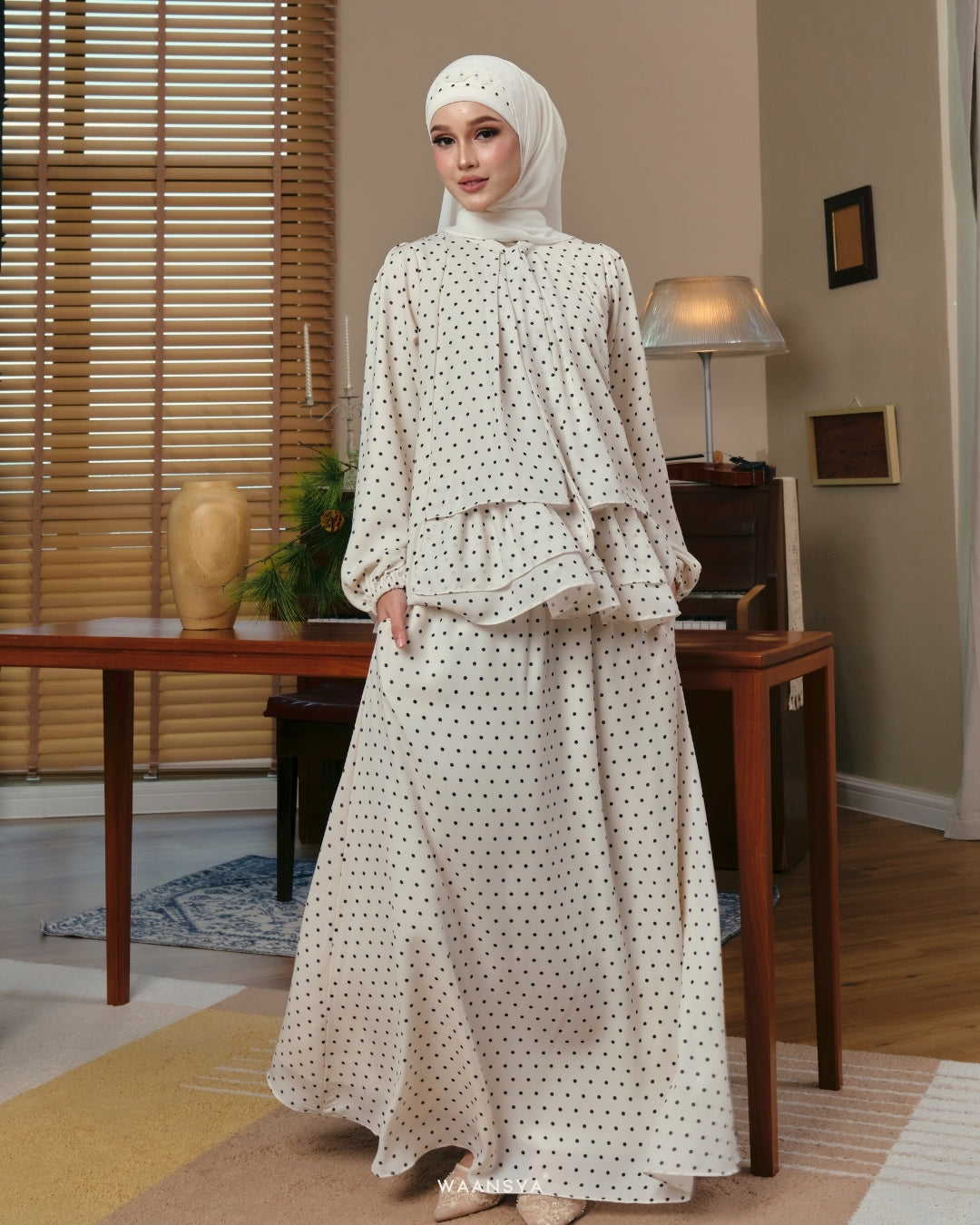 WILLOW SET OFF WHITE
