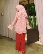 SURI KURUNG IN PEACH
