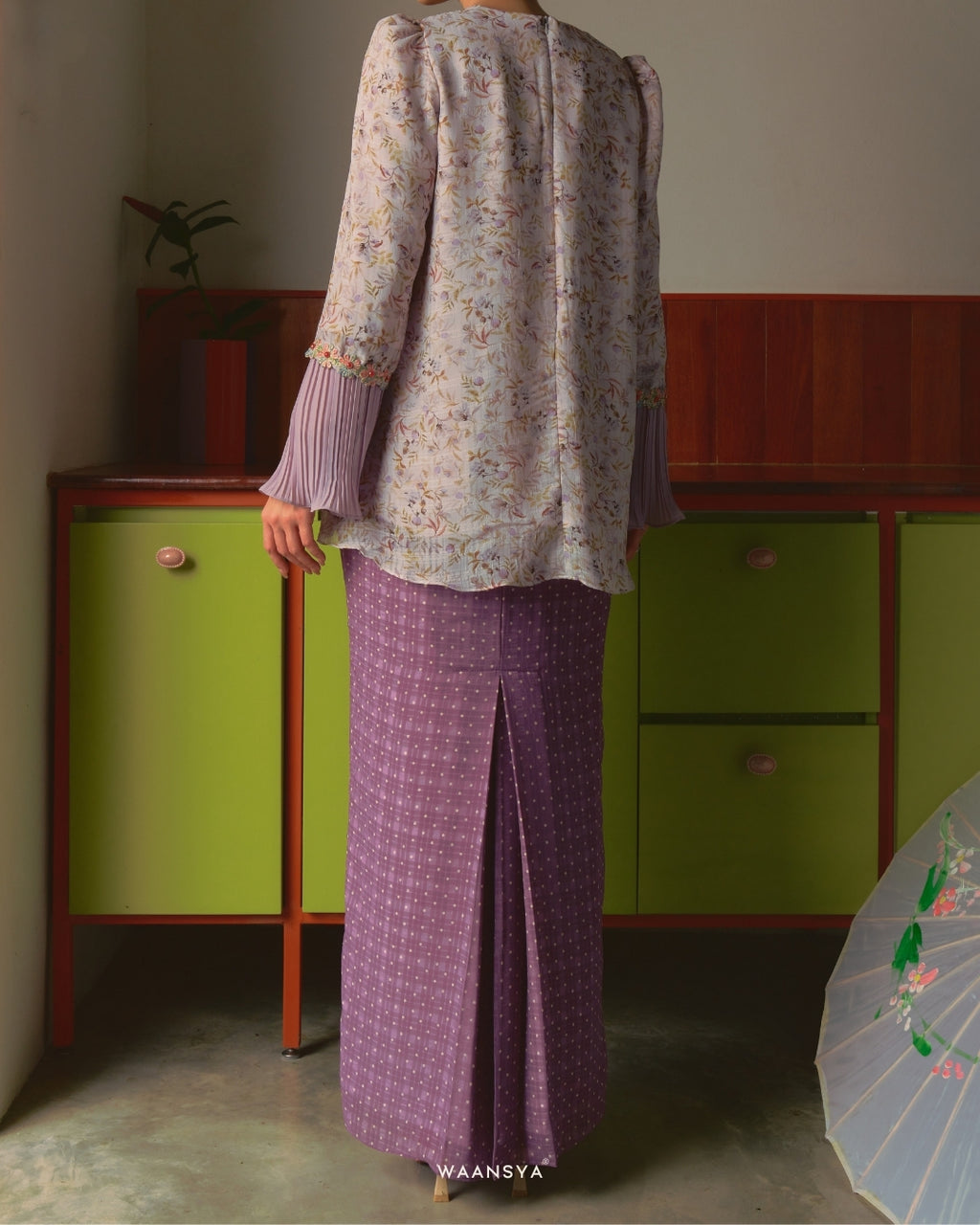 SURI KURUNG IN LAVENDER