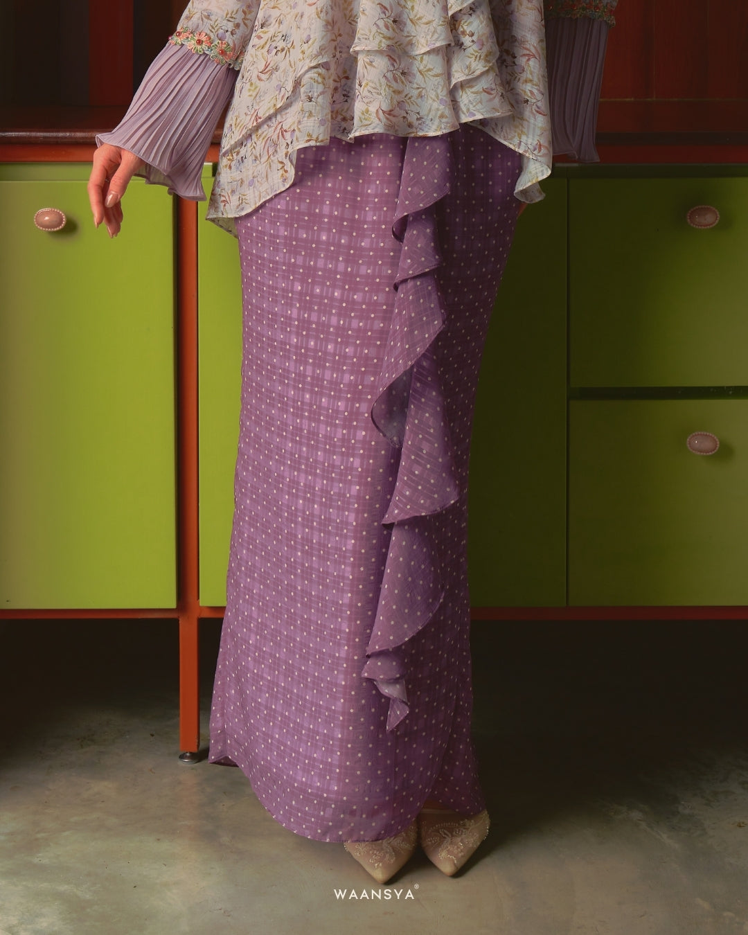 SURI KURUNG IN LAVENDER