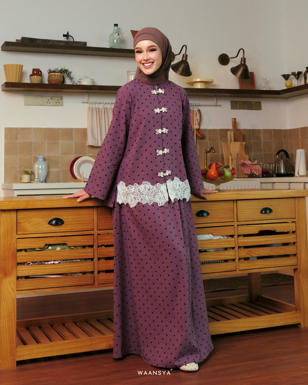 MADELEINE POLKA DOTS IN TWILIGHT MAUVE