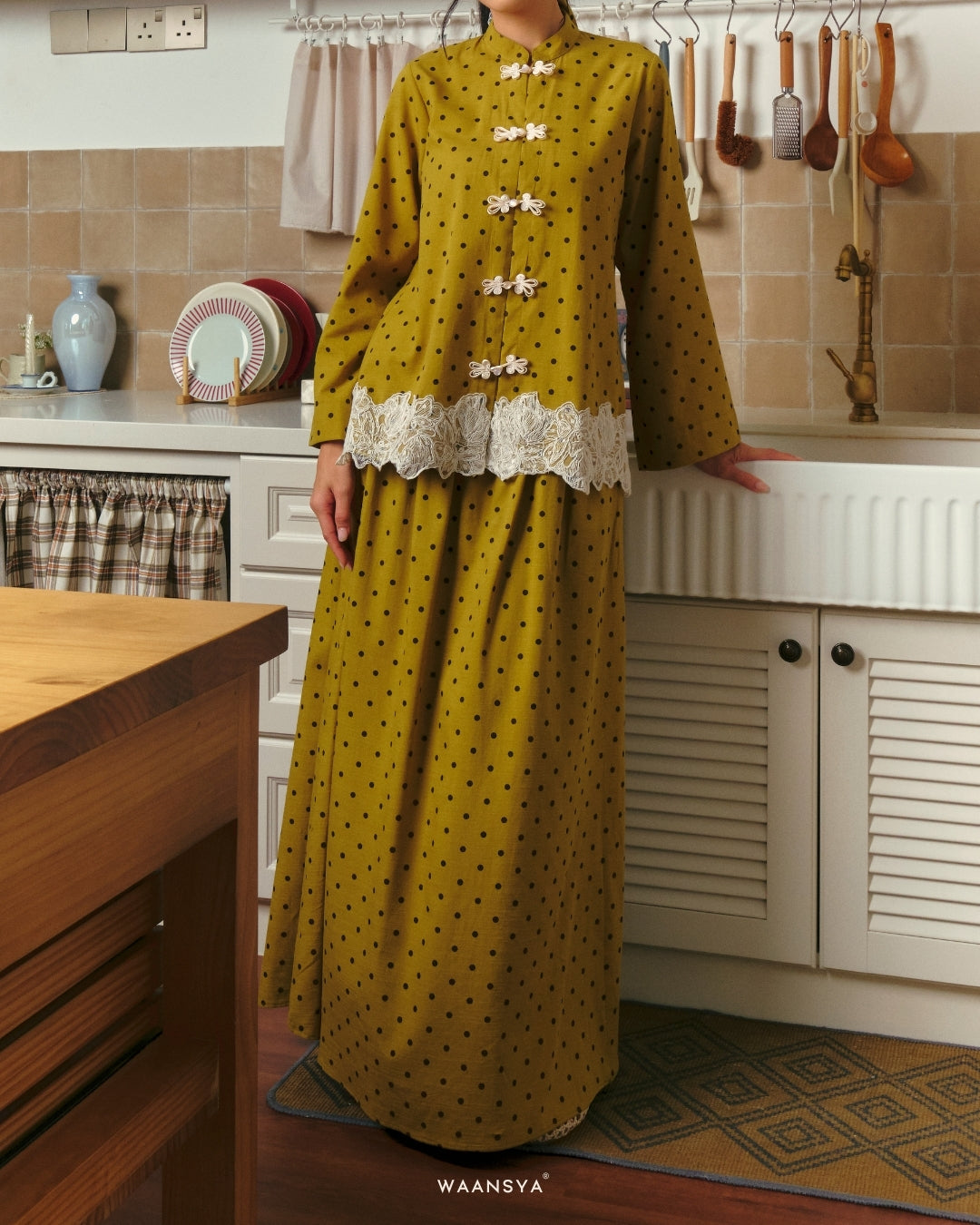 MADELEINE POLKA DOTS IN WARM OLIVE