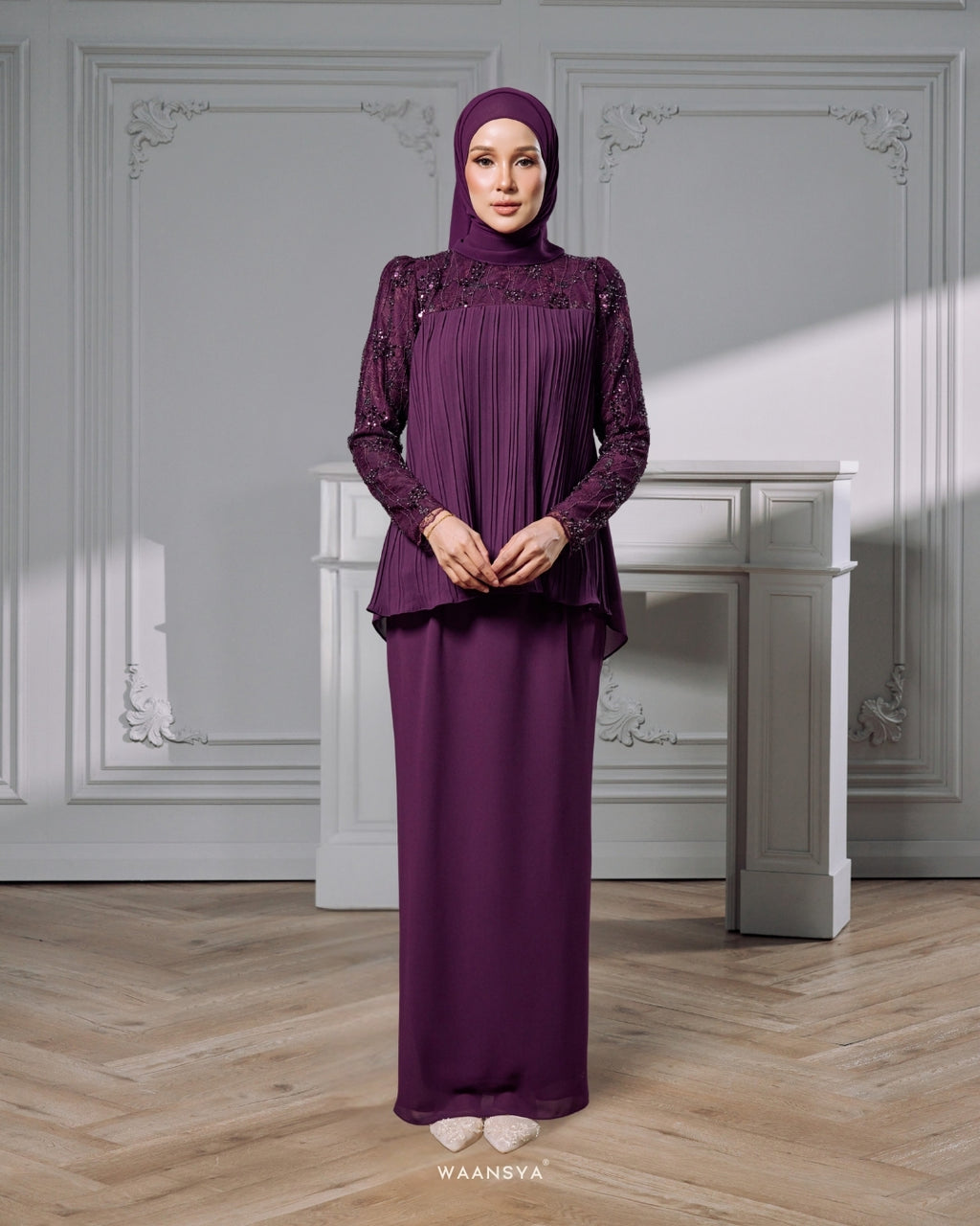 JULIA KURUNG IN DARK PURPLE