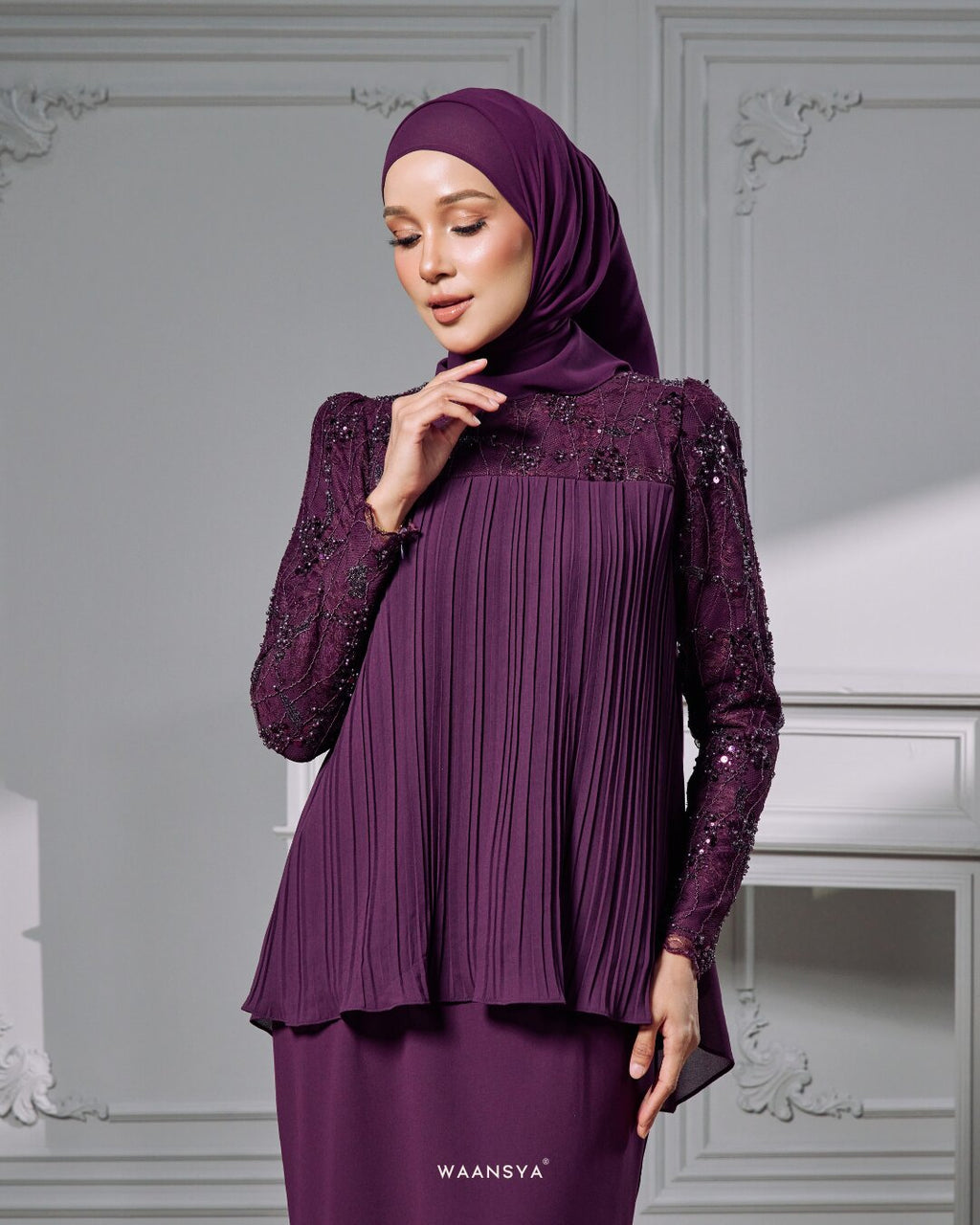JULIA KURUNG IN DARK PURPLE