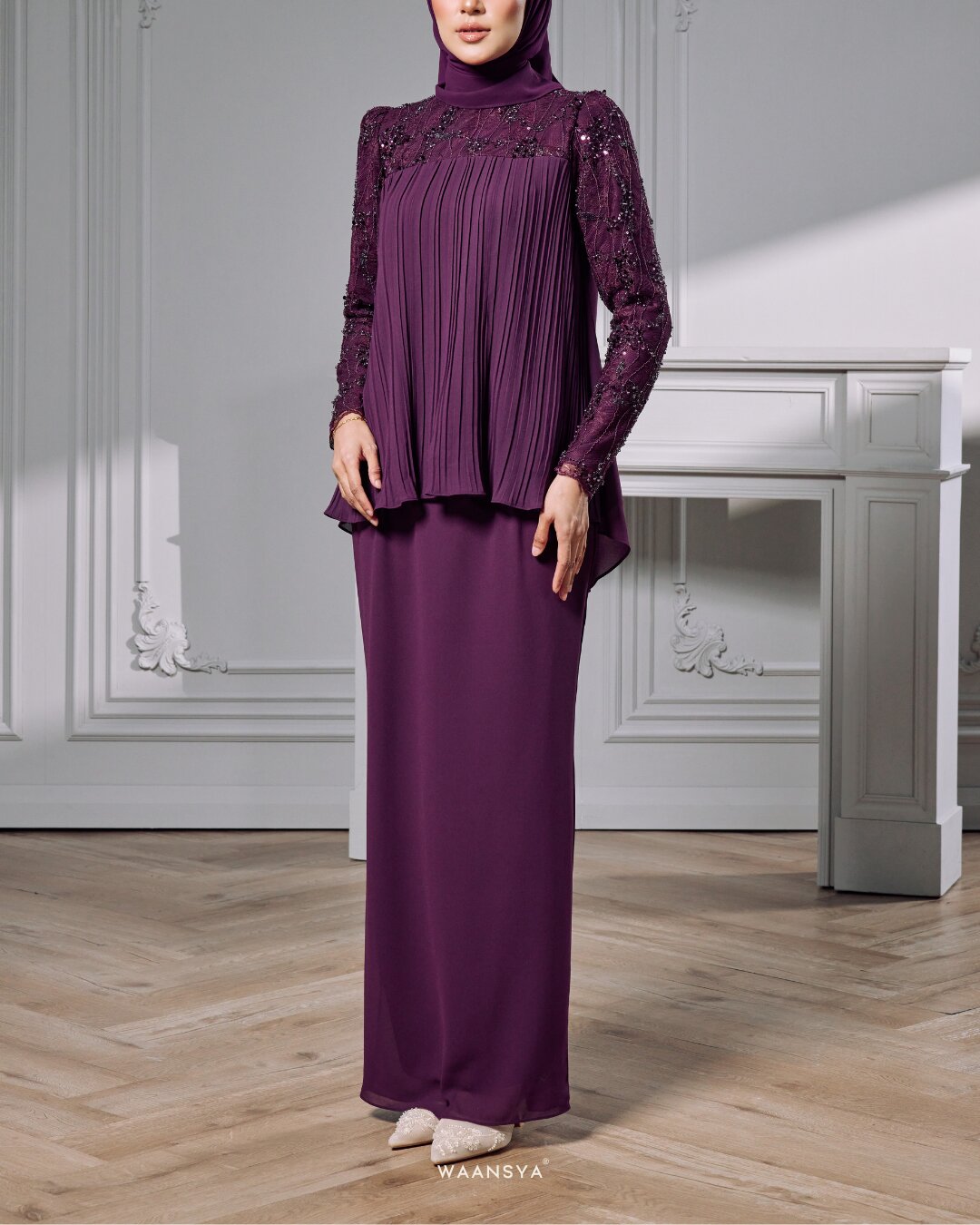 JULIA KURUNG IN DARK PURPLE