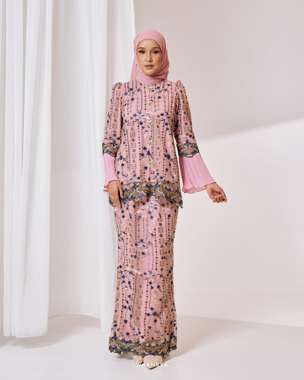 JASMEEN KURUNG IN SOFT PINK