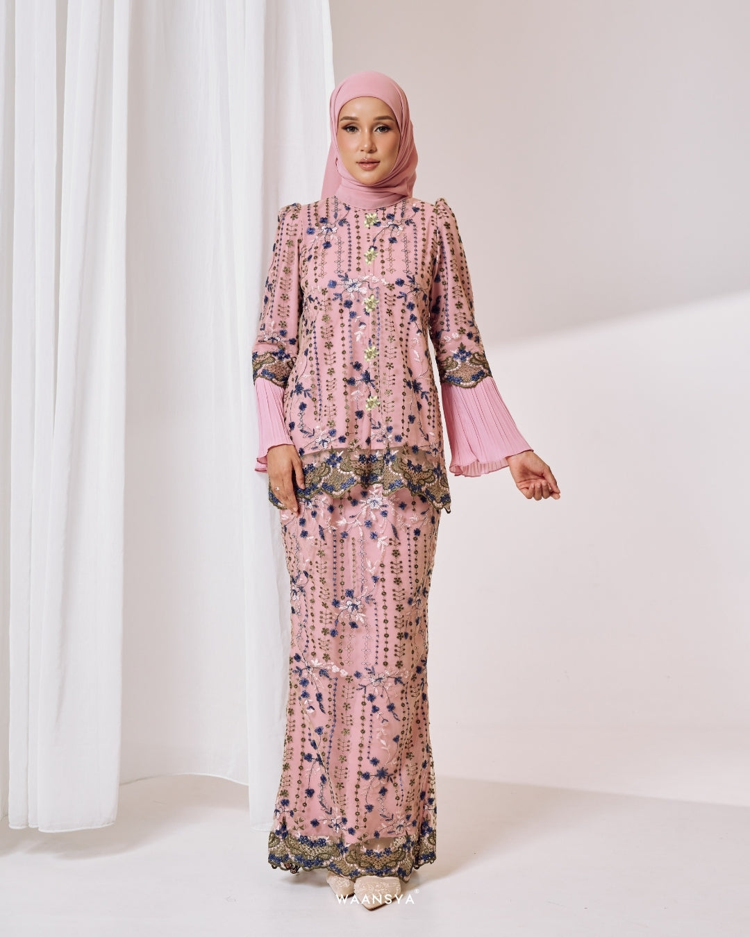 JASMEEN KURUNG IN SOFT PINK