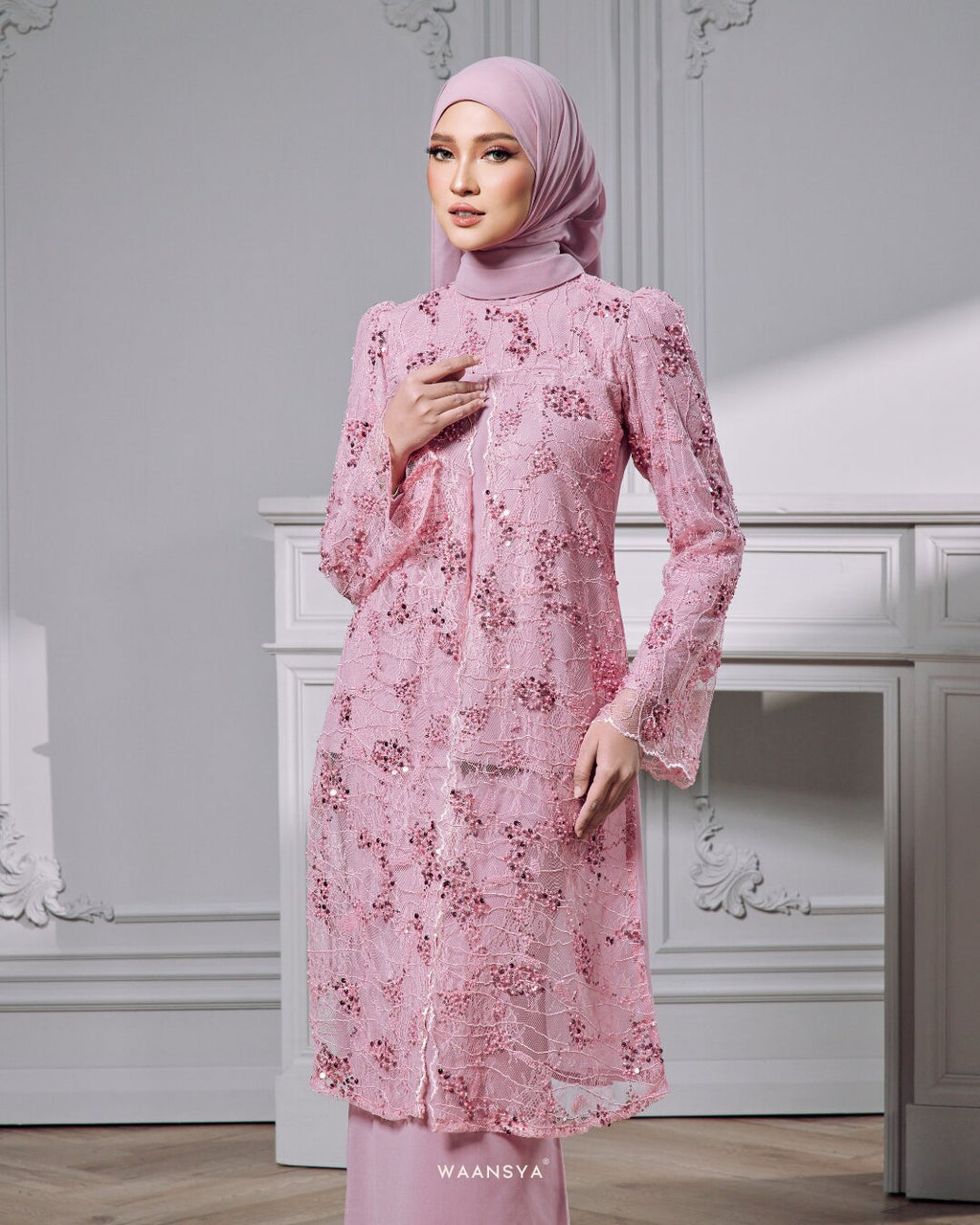 IZARA KURUNG IN SOFT PINK