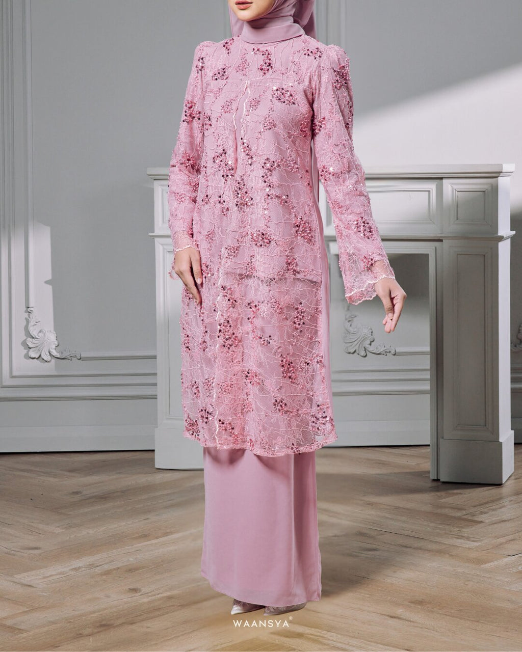 IZARA KURUNG IN SOFT PINK