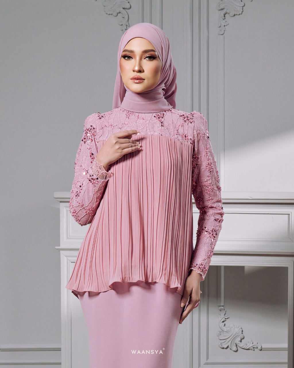 JULIA KURUNG IN SOFT PINK