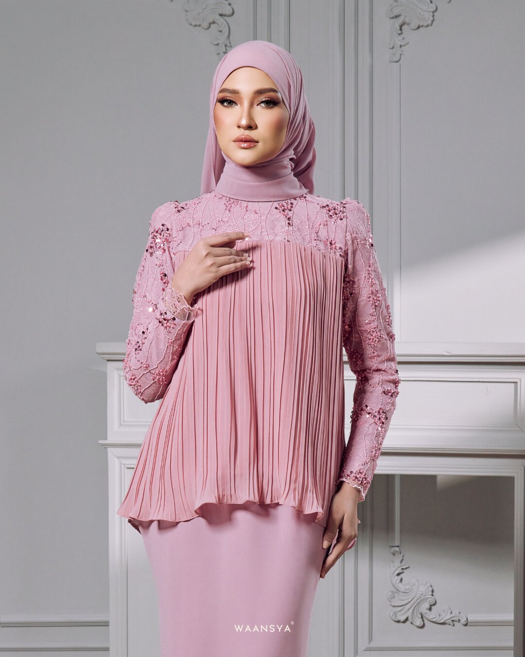 JULIA KURUNG IN SOFT PINK