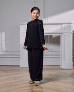 ELARA KIDS IN BLACK