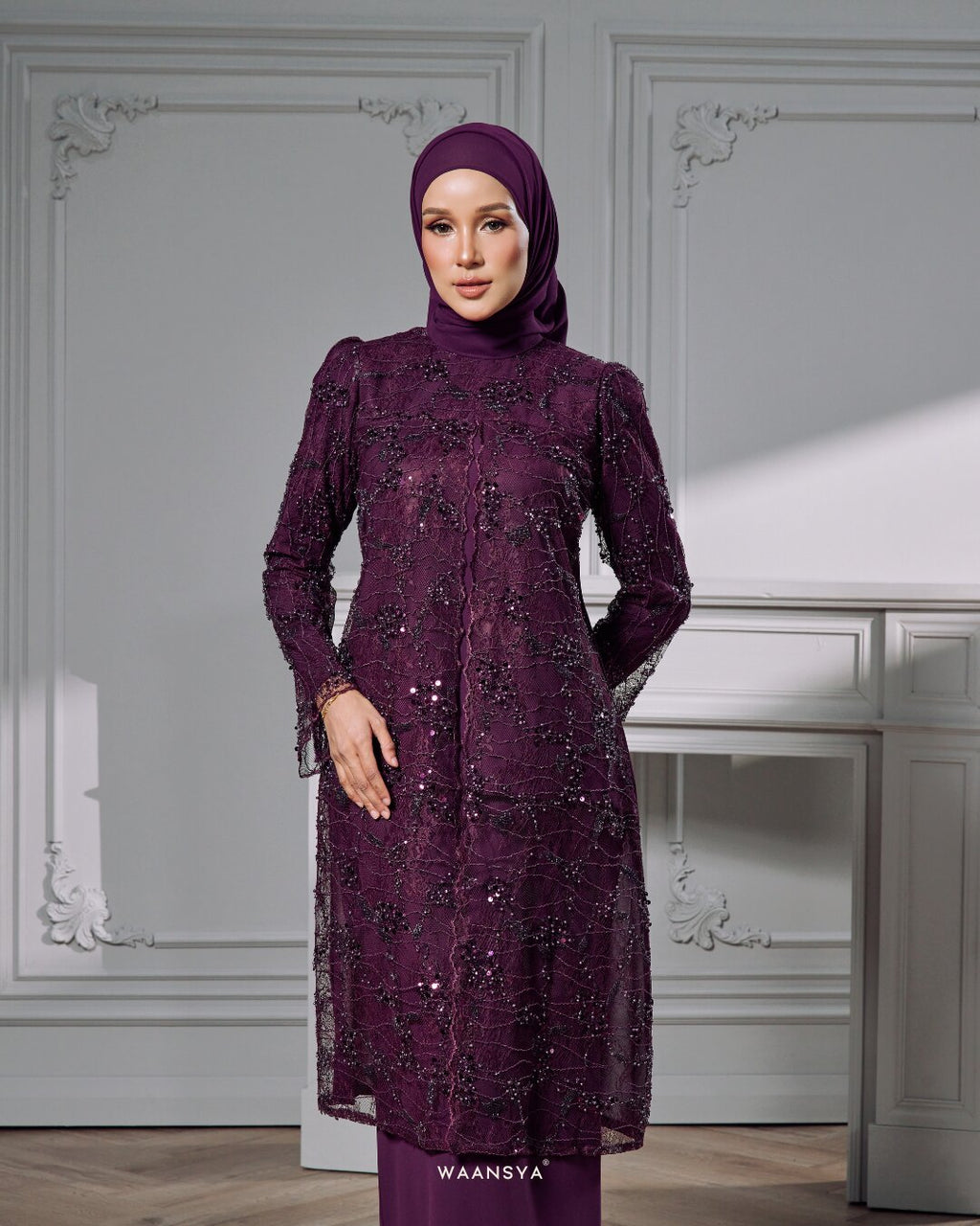 IZARA KURUNG IN DARK PURPLE