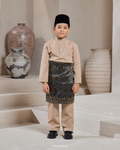 BADANG KIDS IN NUDE SAND