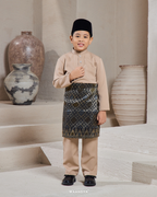 BADANG KIDS IN NUDE SAND
