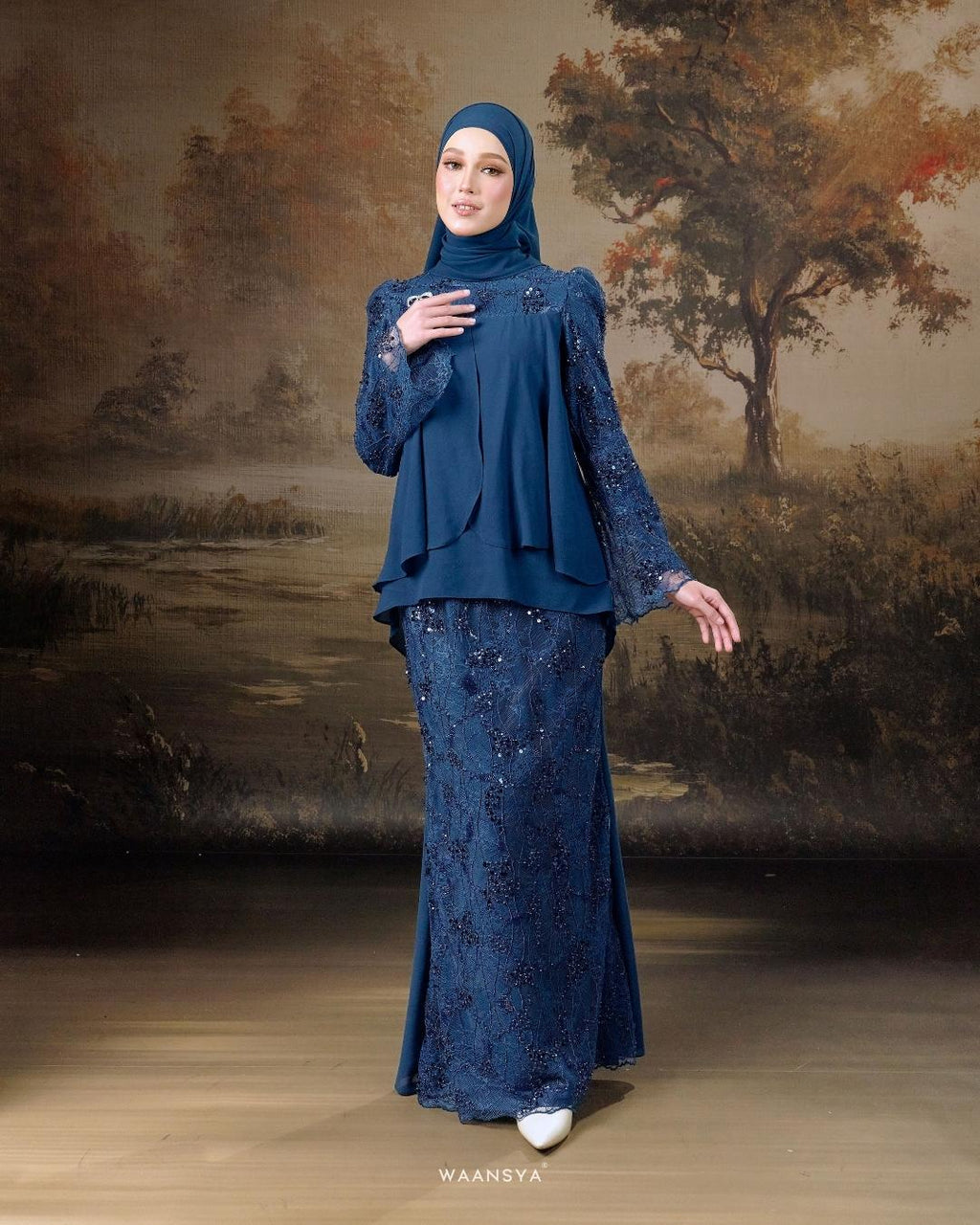 CLARA KURUNG IN TEAL BLUE