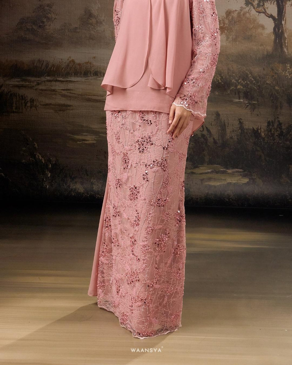 CLARA KURUNG IN SOFT PINK