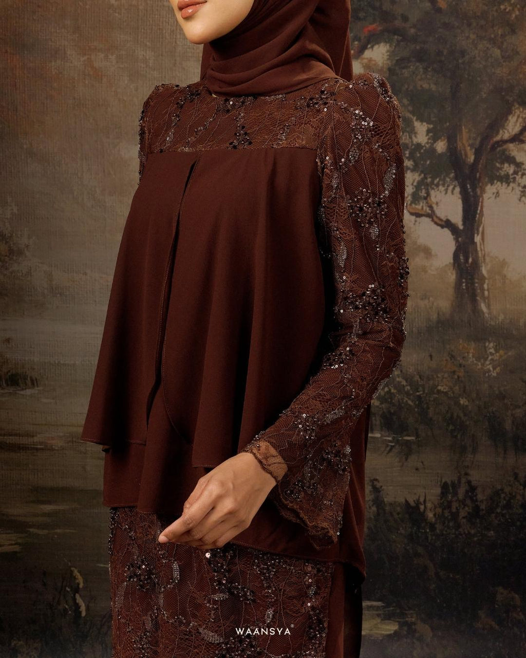 CLARA KURUNG IN RICH BROWN