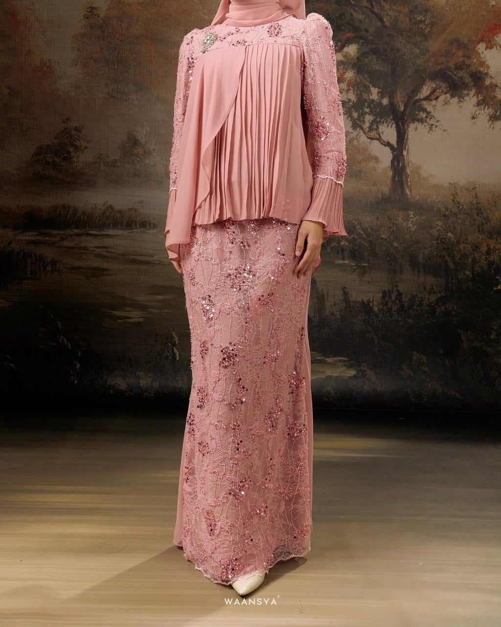 LYDIA KURUNG IN SOFT PINK