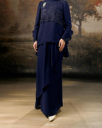 ELEANOR IN NAVY BLUE