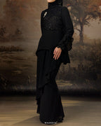 ELEANOR IN BLACK