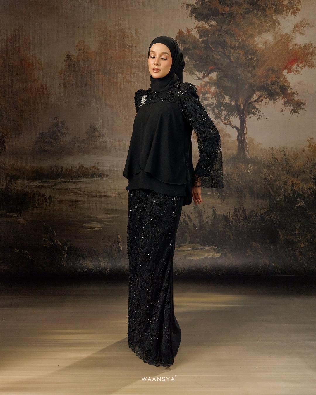 CLARA KURUNG IN BLACK