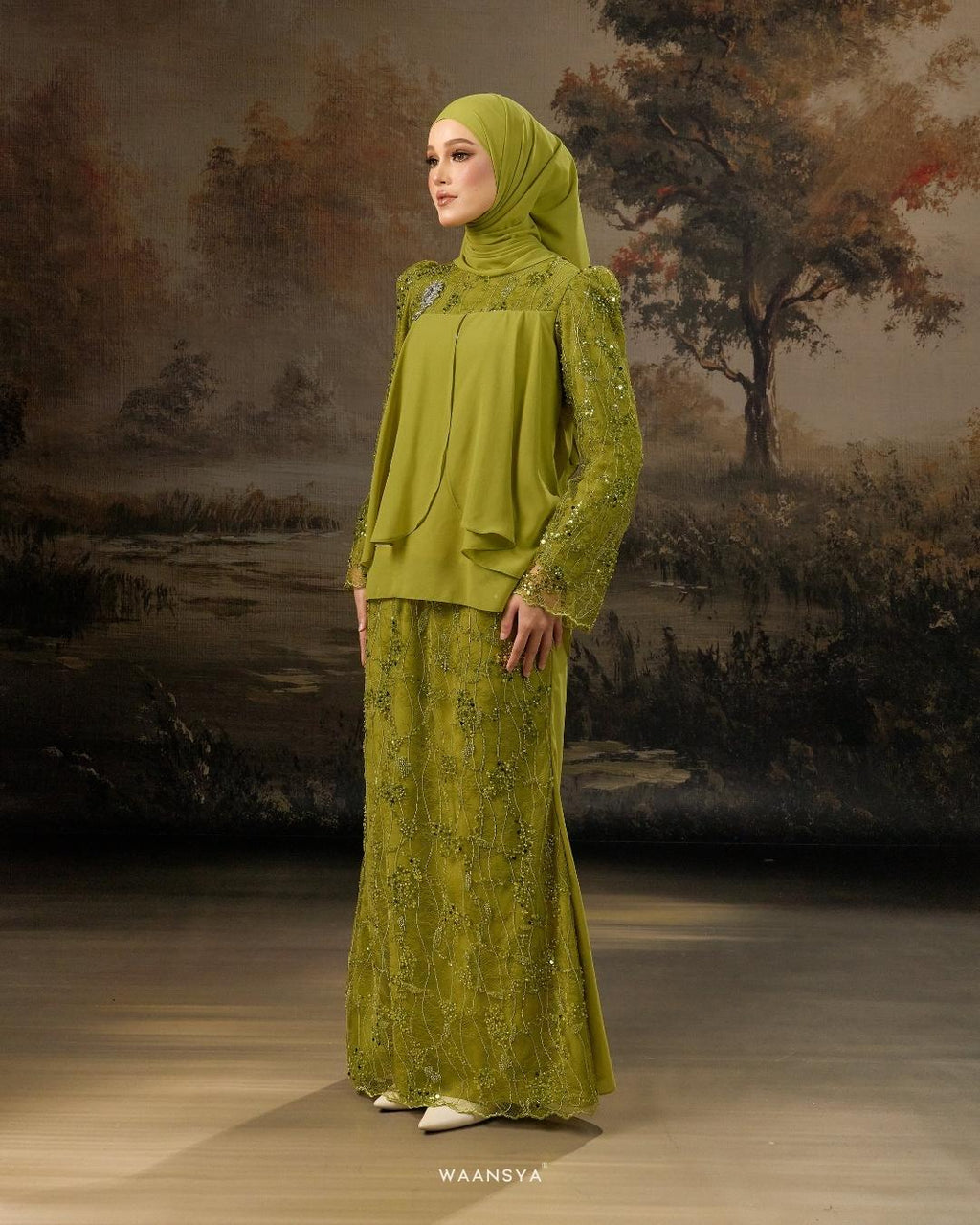 CLARA KURUNG IN LIME GREEN