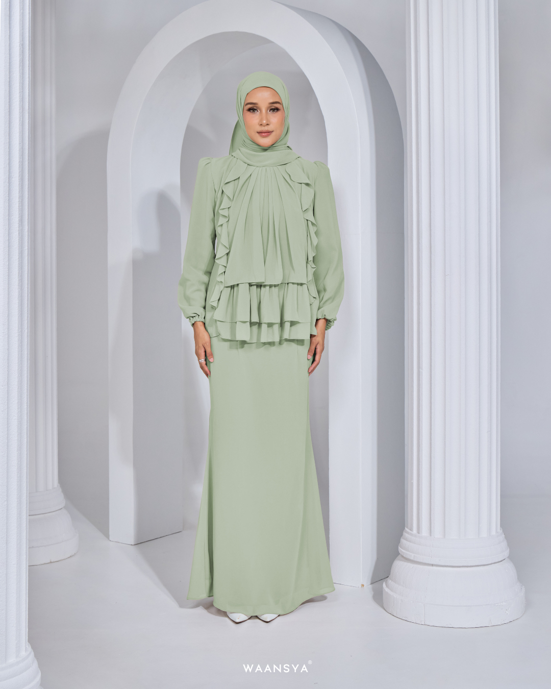 AMELIE KURUNG IN PASTEL GREEN