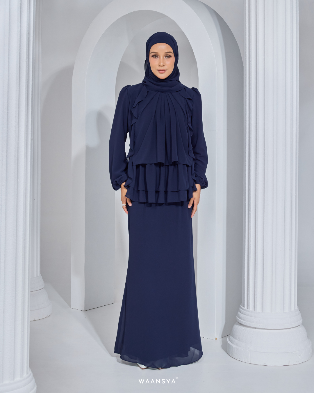 AMELIE KURUNG IN NAVY BLUE