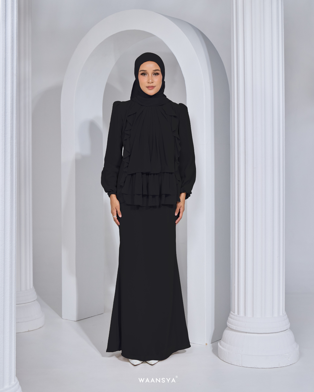 AMELIE KURUNG IN BLACK