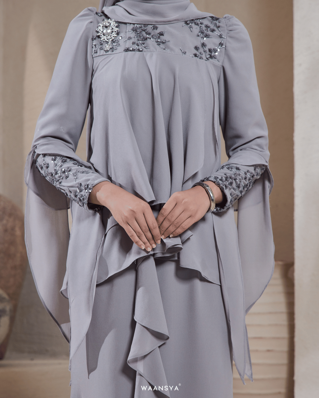 IRIS IN GREY