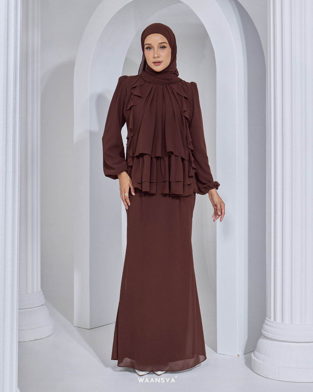 AMELIE KURUNG IN DARK BROWN