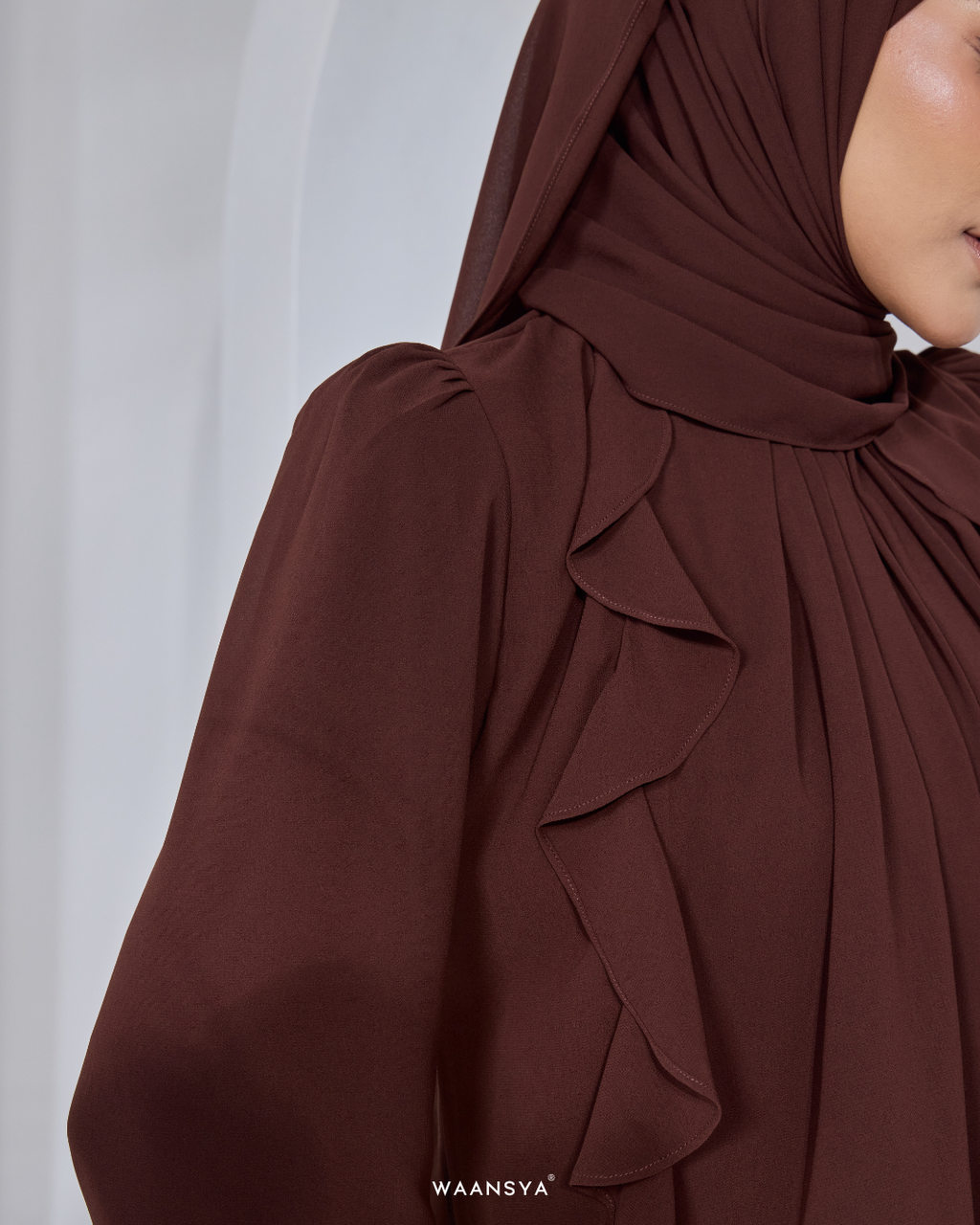 AMELIE KURUNG IN DARK BROWN