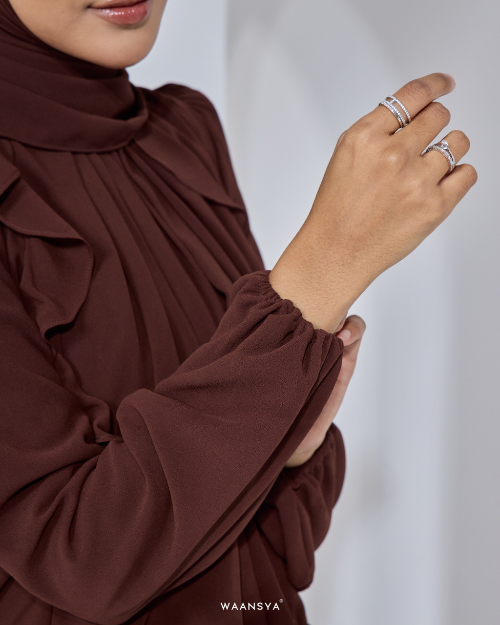 AMELIE KURUNG IN DARK BROWN