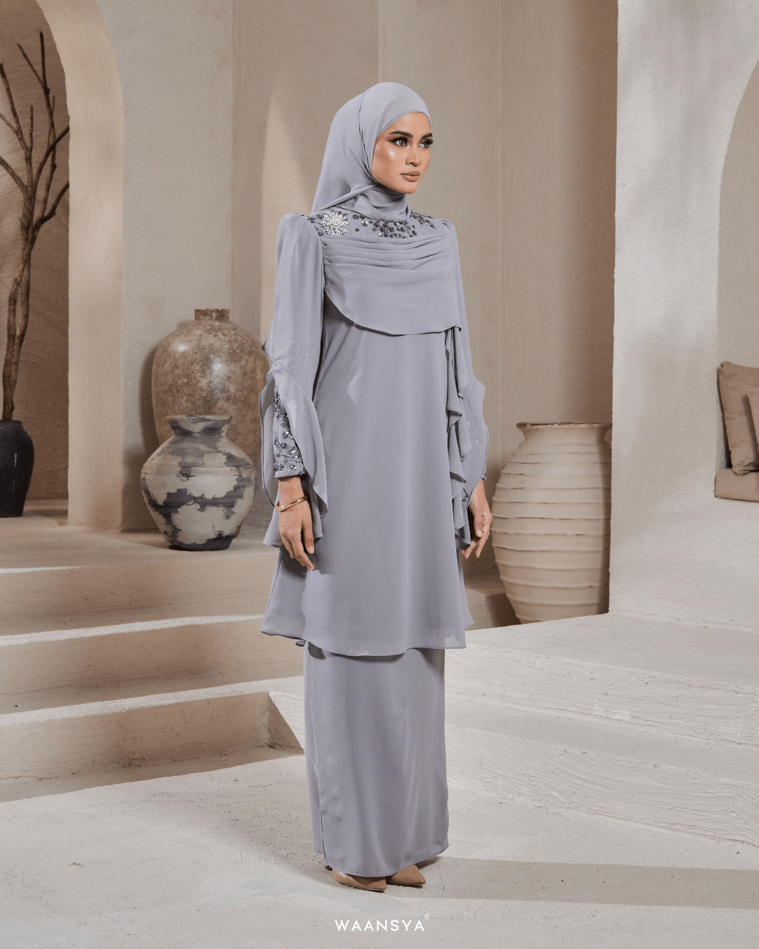 HAZEL KURUNG IN GREY