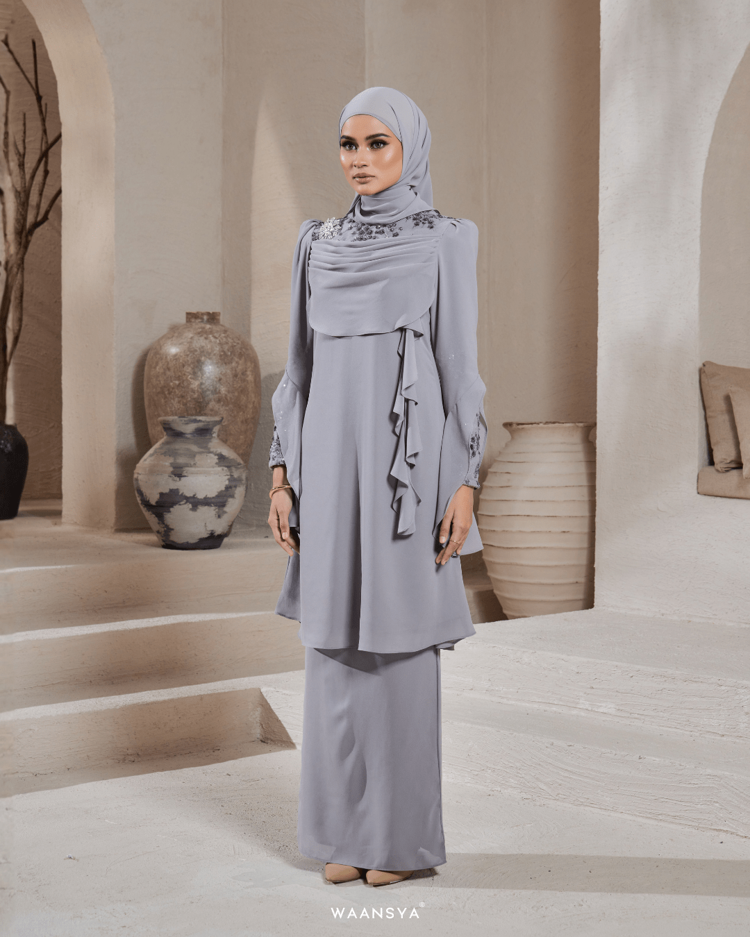 HAZEL KURUNG IN GREY