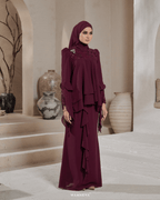 IRIS IN MAROON