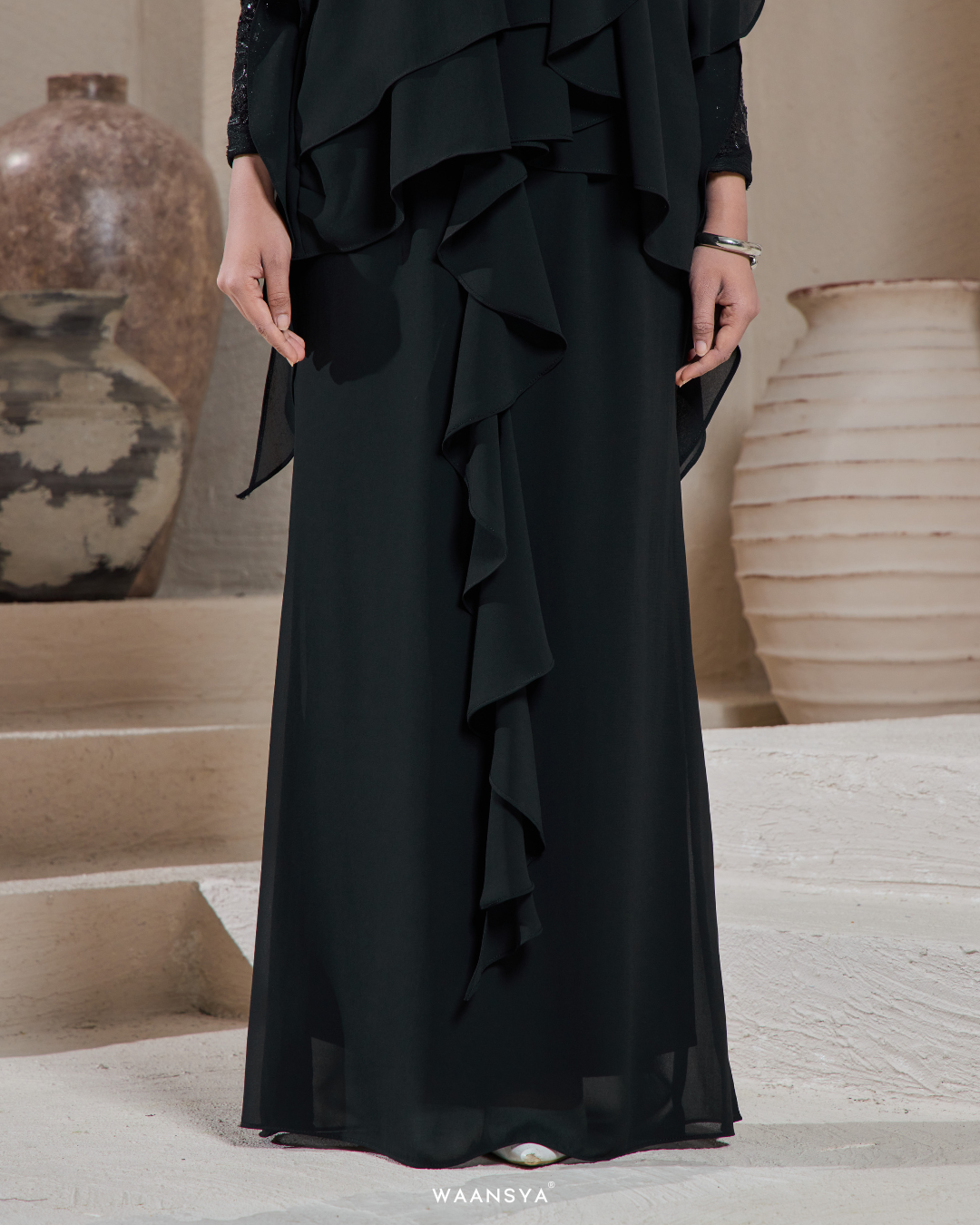 IRIS IN BLACK
