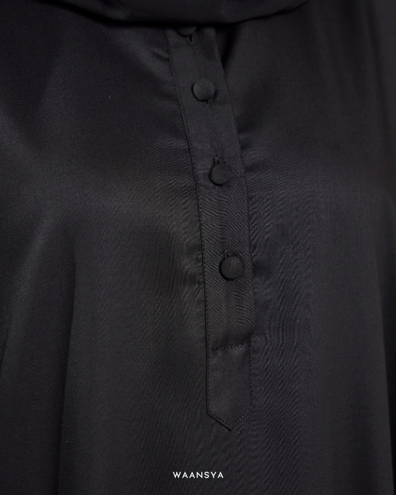 ESMEE KAFTAN IN BLACK