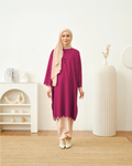 DANG ANUM IN MAGENTA