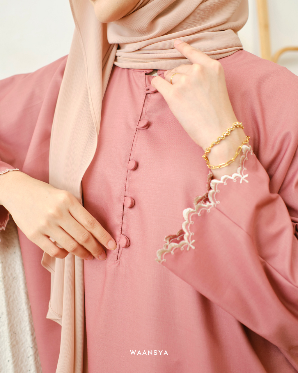 DANG ANUM IN DUSTY PINK