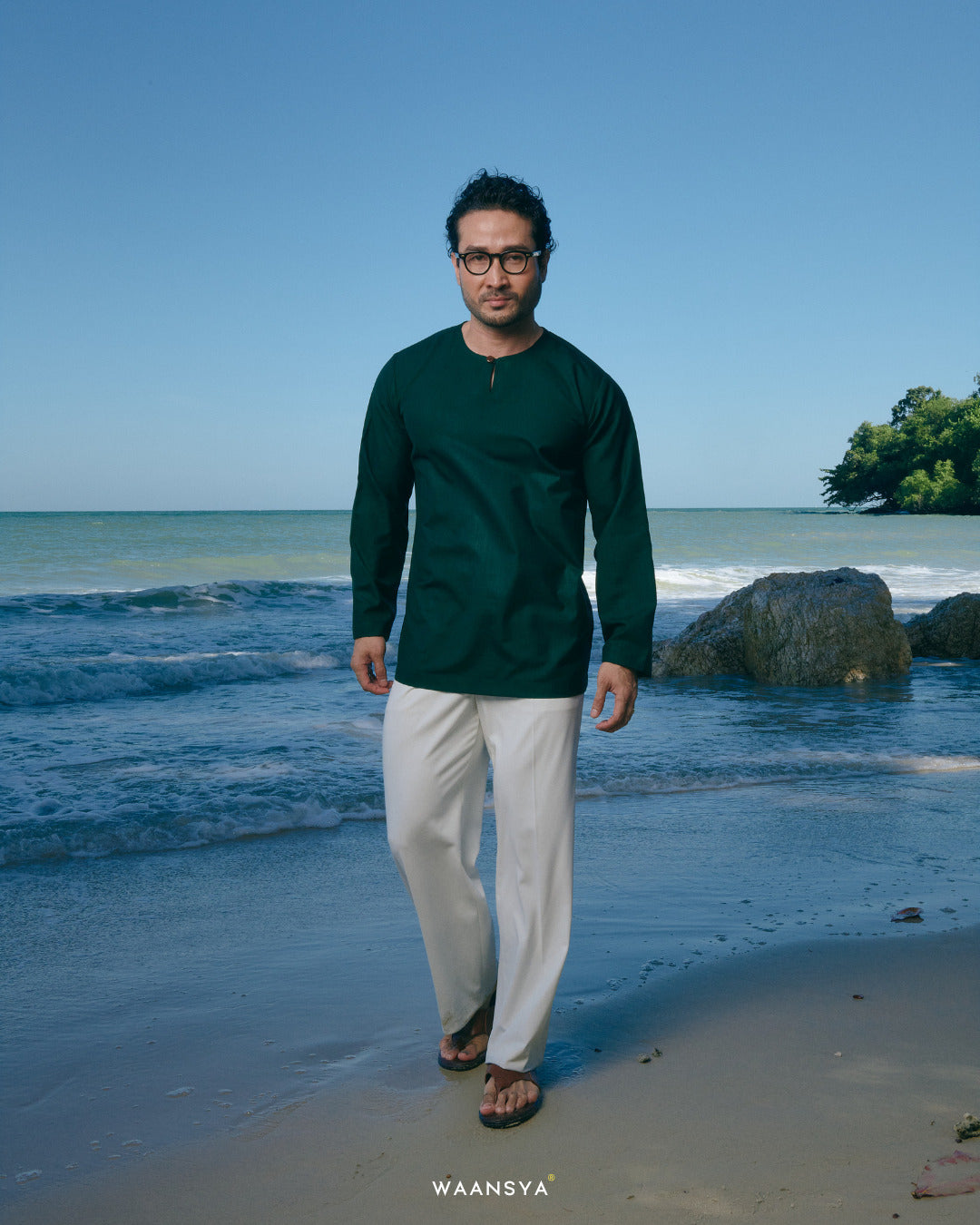IDREES KURTA IN EMERALD GREEN