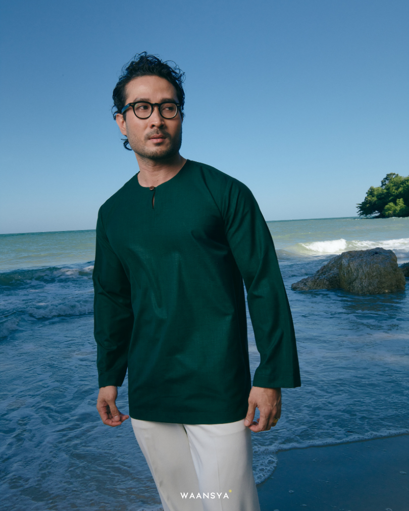 IDREES KURTA IN EMERALD GREEN