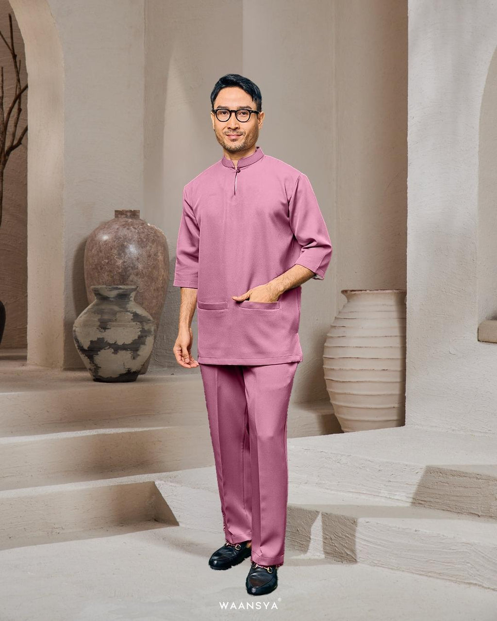 INDERA IN PINK